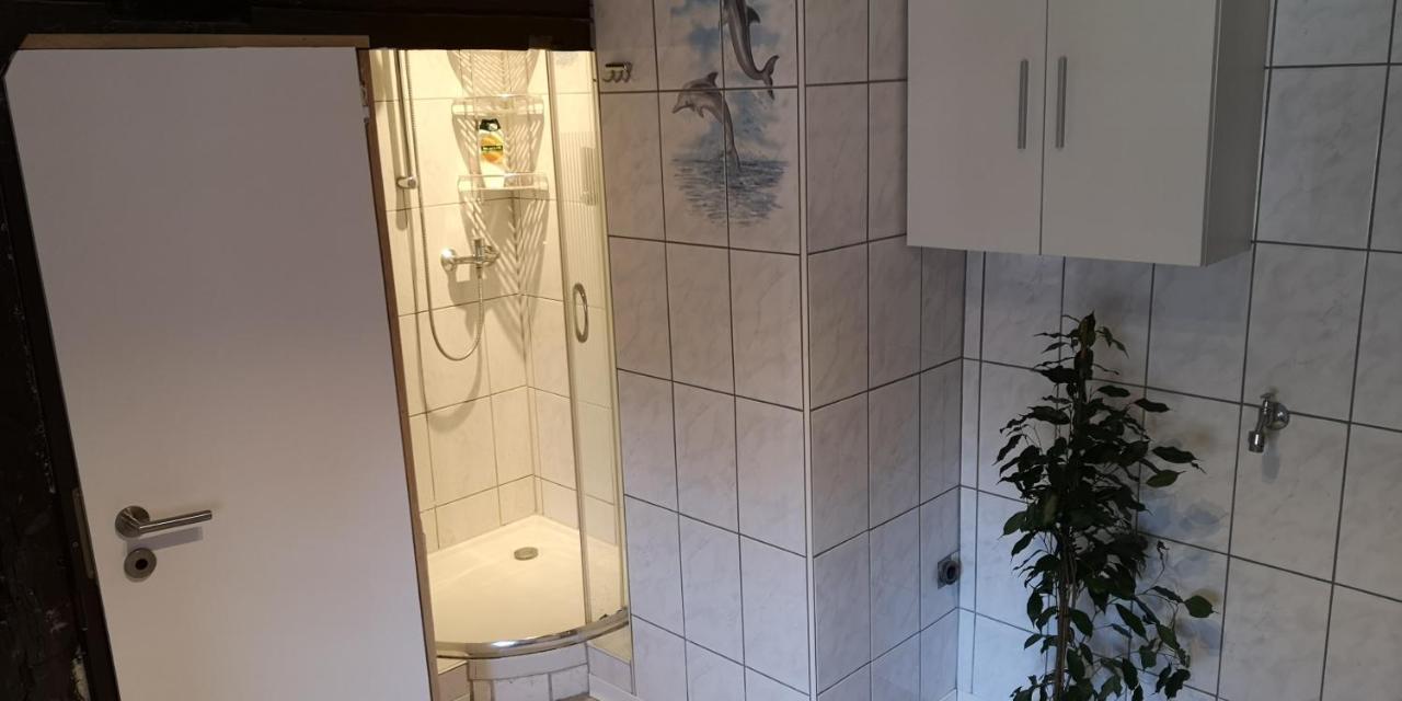 Ferienwohnung/Monteurwohnung Im Herzen Von Ahnatal Luaran gambar