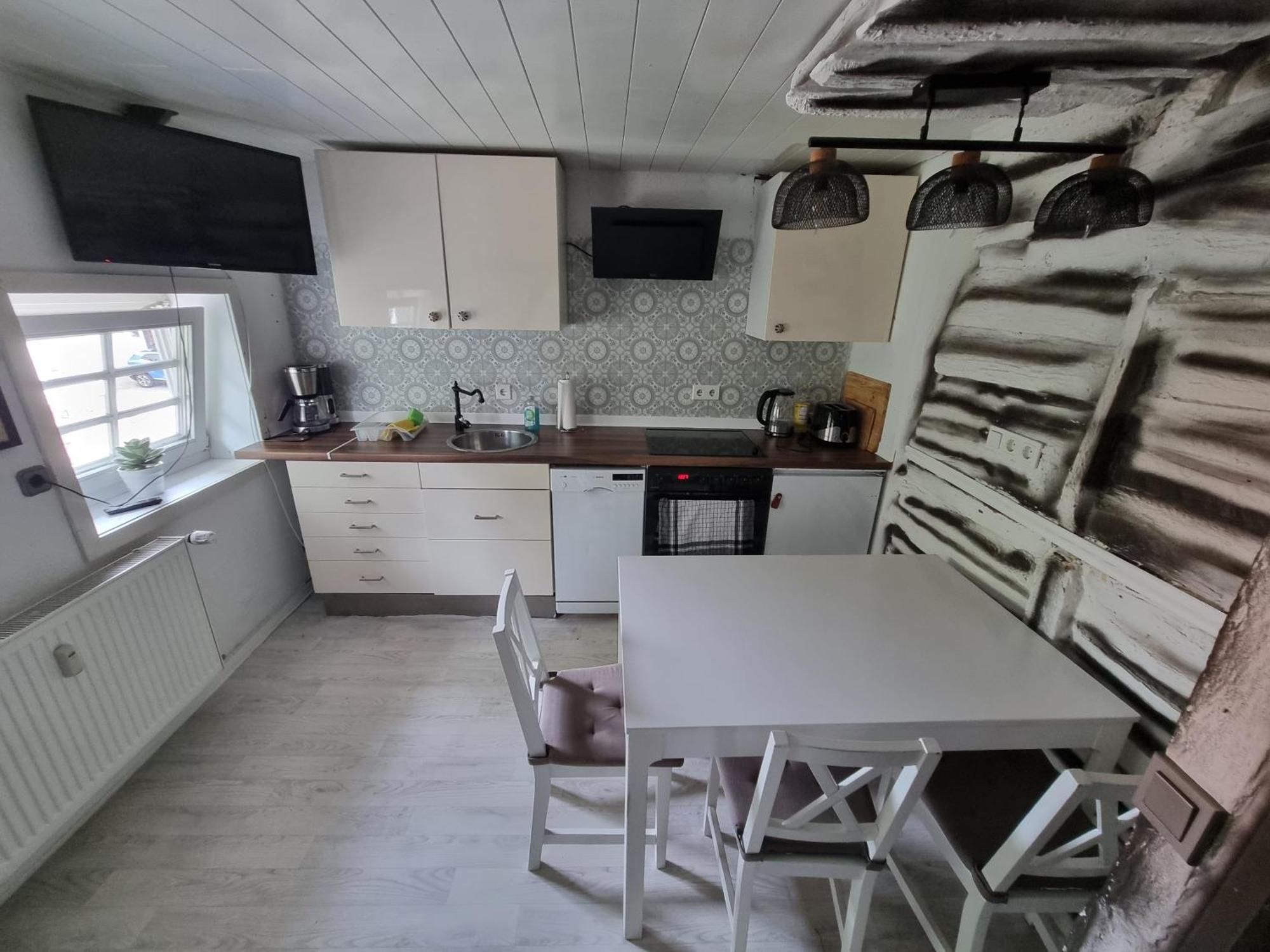 Ferienwohnung/Monteurwohnung Im Herzen Von Ahnatal Luaran gambar