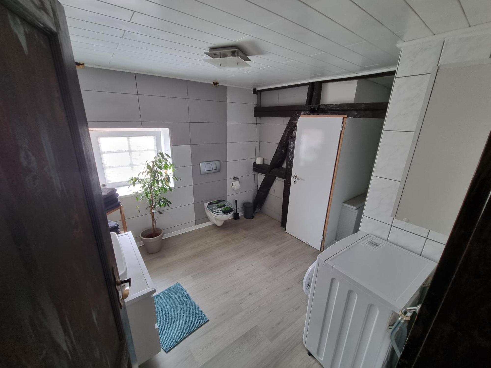 Ferienwohnung/Monteurwohnung Im Herzen Von Ahnatal Luaran gambar